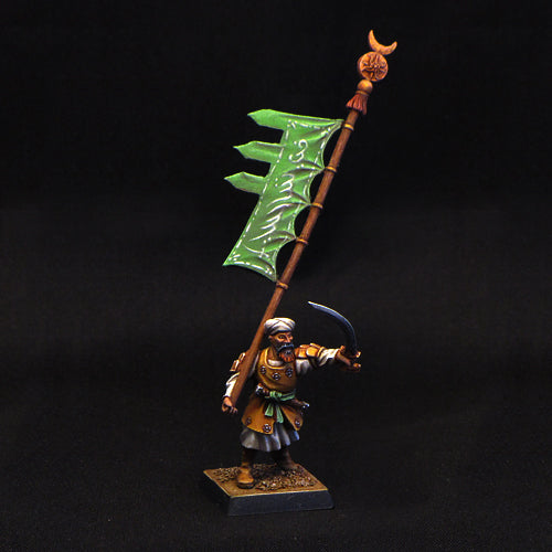 Arabian standard-bearer, 28 mm historical wargame miniature.